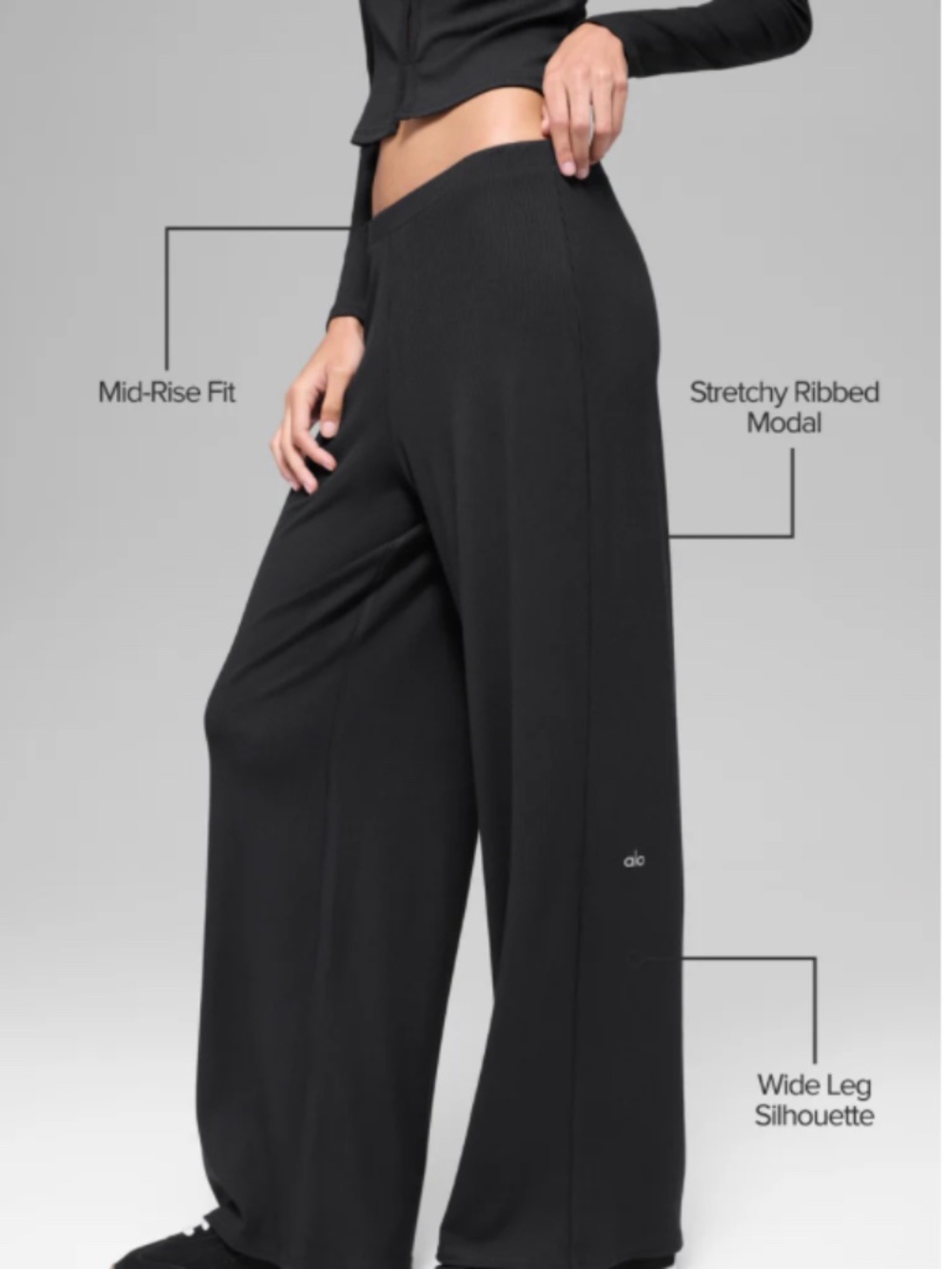 NWT Alo Mid-Rise Dreamlight Straight Pant - Black, L